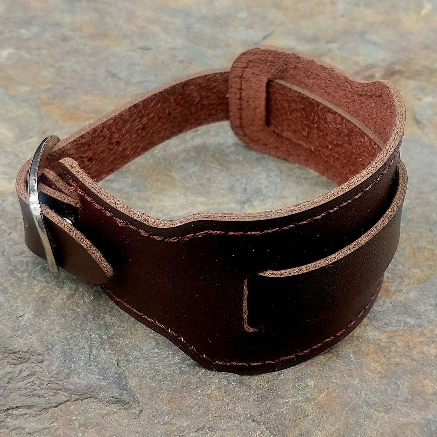 Armband aus dunkelbraunem Leder "Öland"