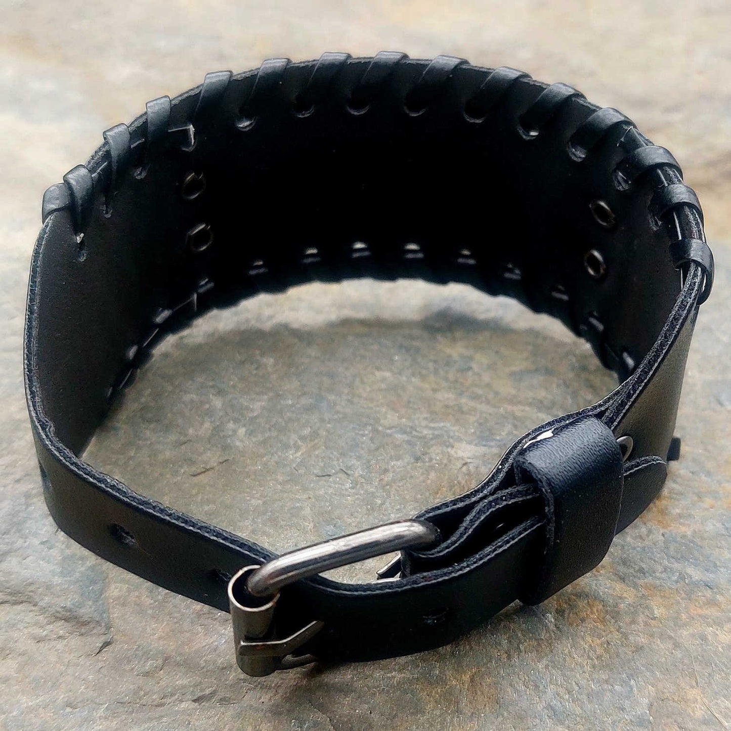 Lederarmband Odinsknoten schwarz "Runn"