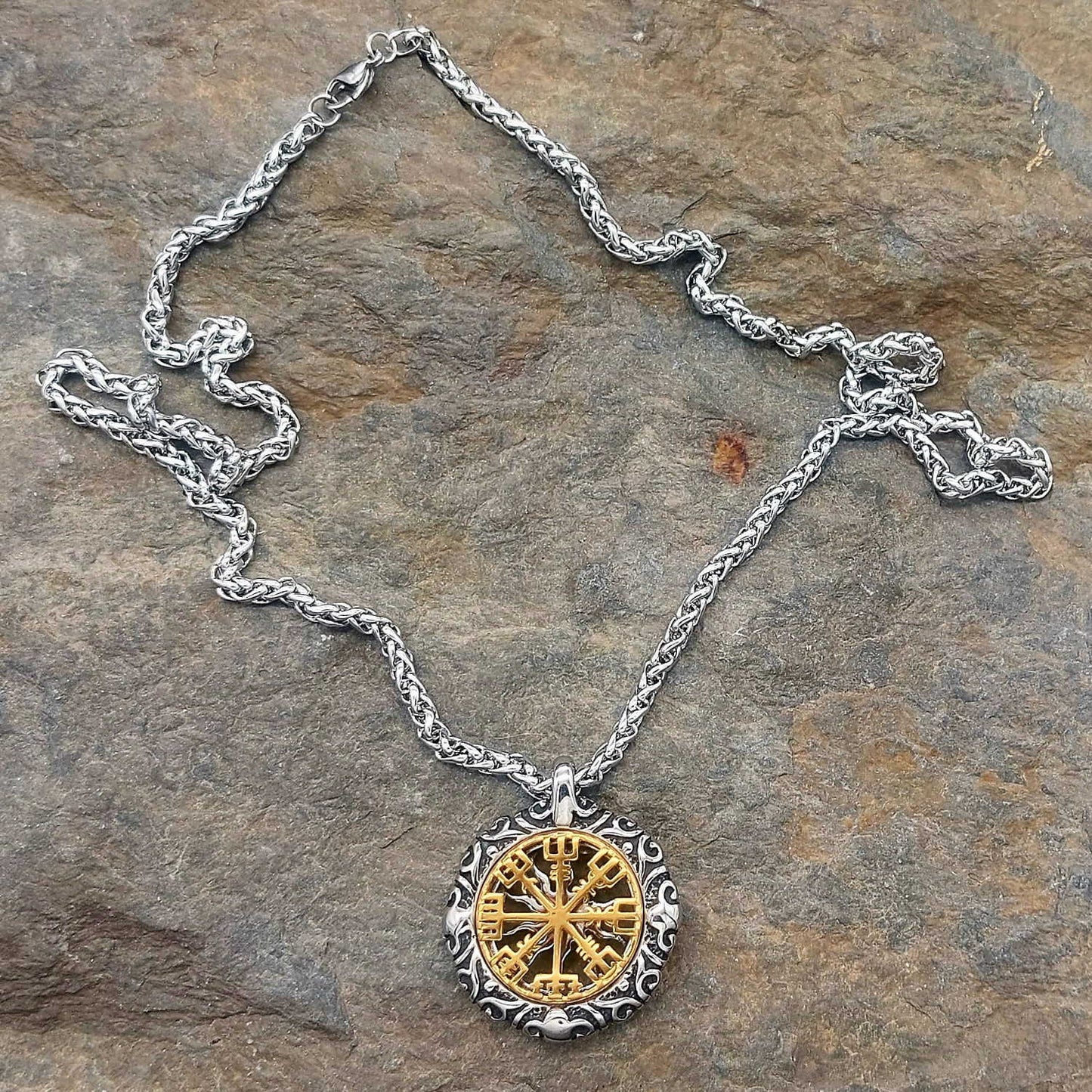 Vegvisir Kette mit 2-Seitigem Anhänger "Torsö"